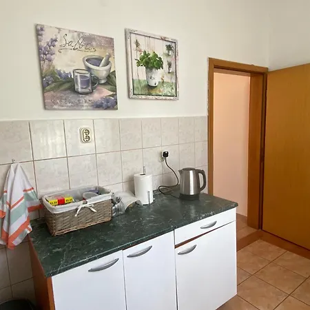 Guest House Regina Mundi-3